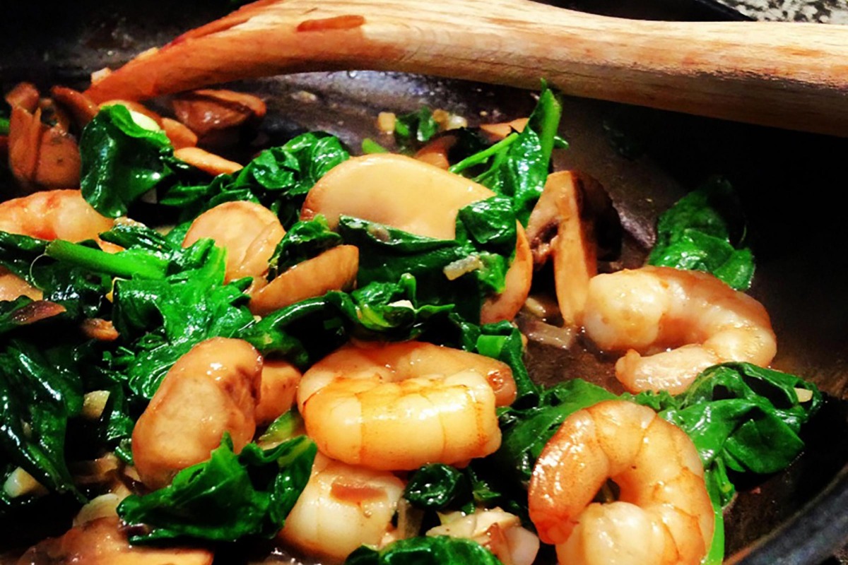 Shrimp and Spinach Stir Fry