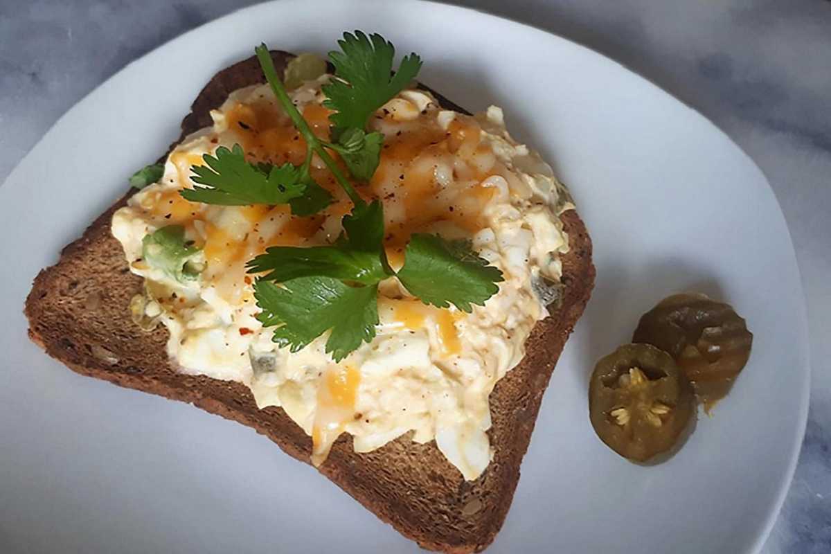 Elite Hot Egg Salad Sandwich