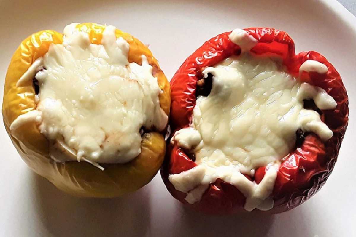 Elite Low Carb Stuffed Peppers