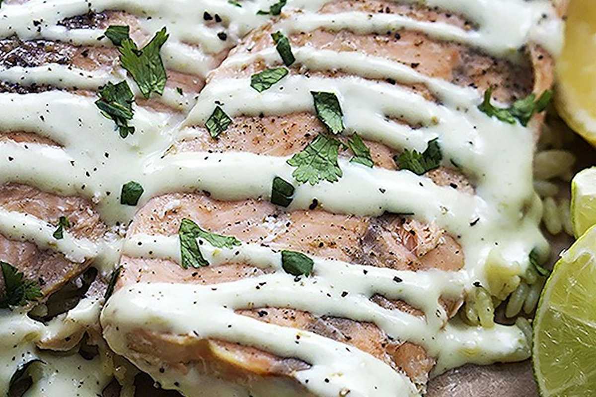 Salmon with Avocado Sauce