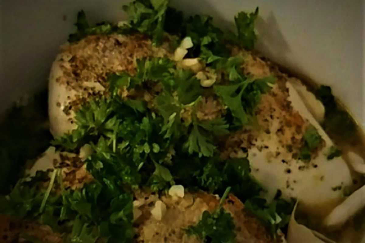 Slow Cooker Lemon Garlic Chicken